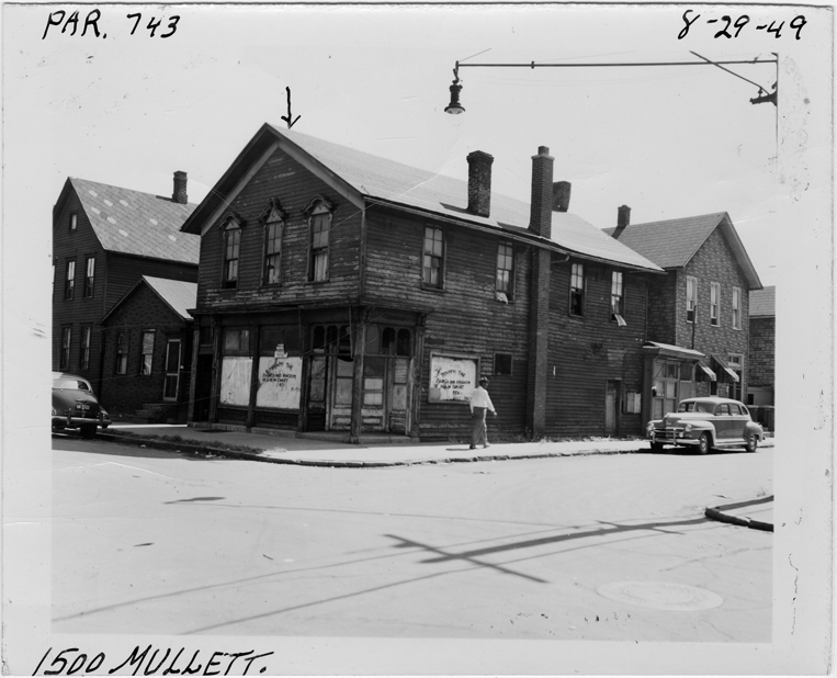 Building at 1500 Mullett