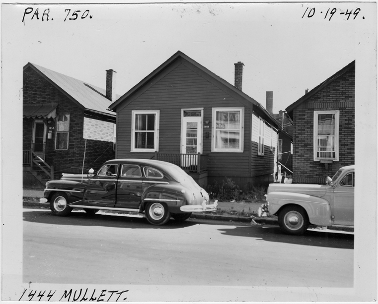 House at 1444 Mullett