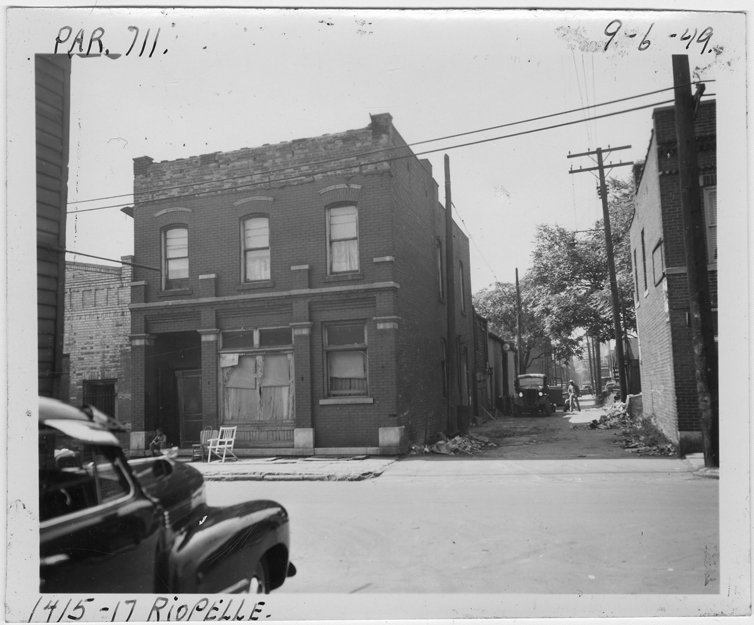 Building at 1415-1417 Riopelle