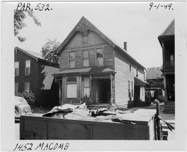 House at 1452 Macomb