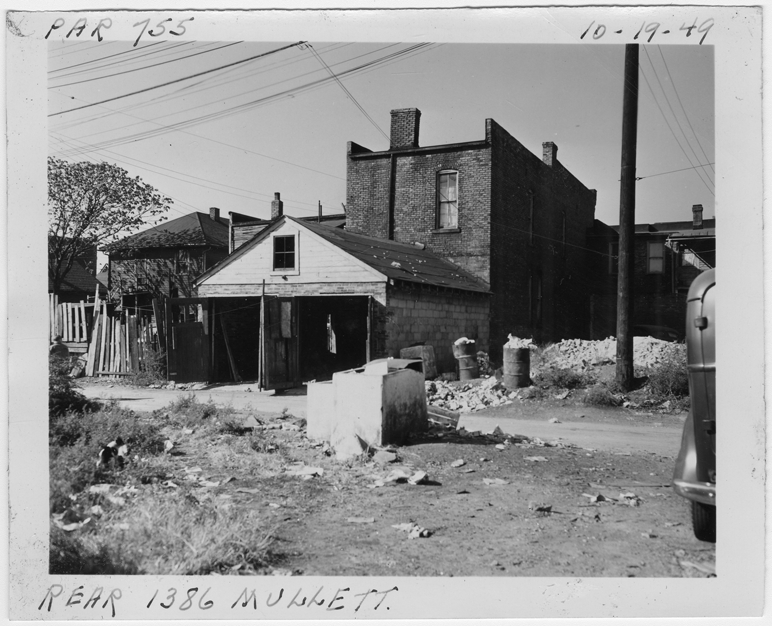 Building at 1386 Mullett