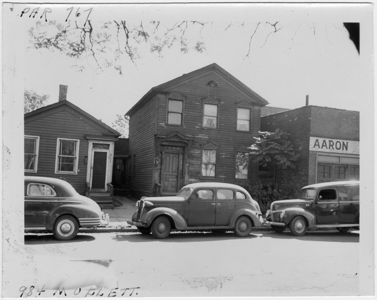 House at 984 Mullett