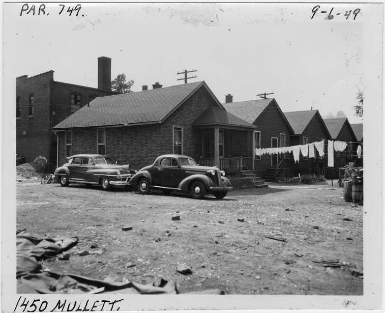 House at 1450 Mullett