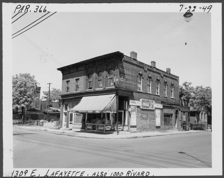 Grocery store at 1309 E. Lafayette and 1000 Rivard