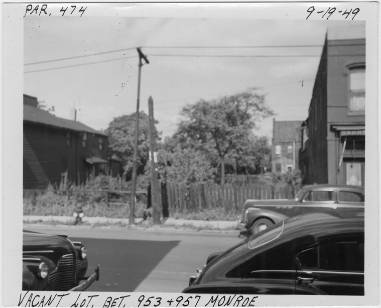 Vacant lot between 953 and 957 Monroe