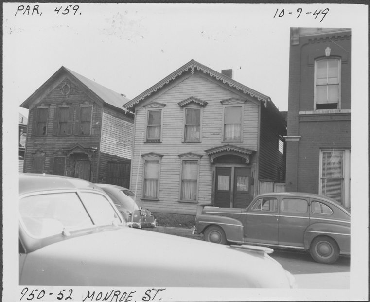 House at 950-952 Monroe