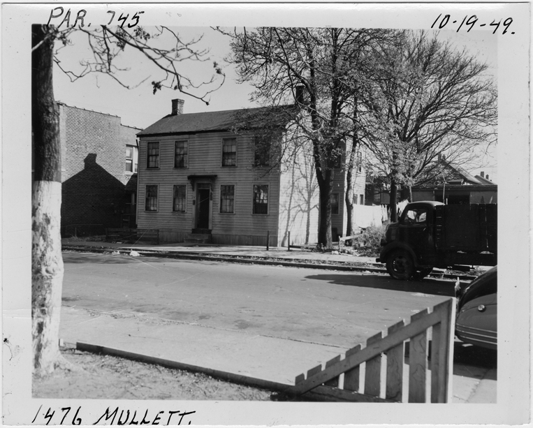 House at 1476 Mullett