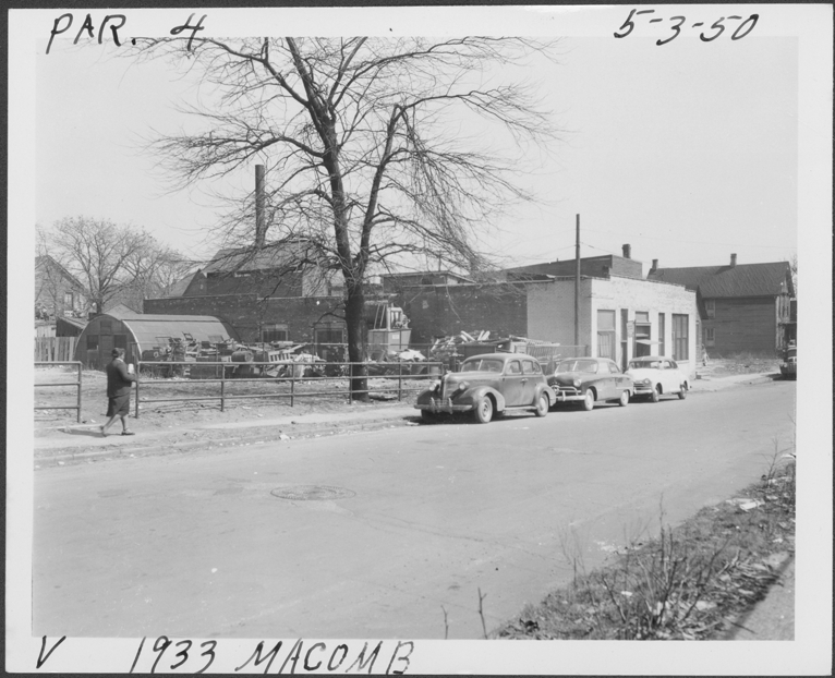 Building at 1933 Macomb