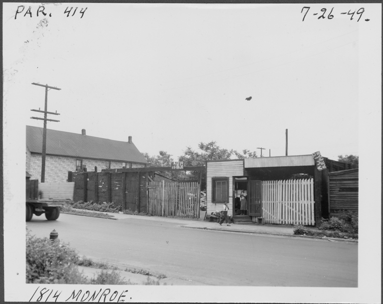Building at 1814 Monroe