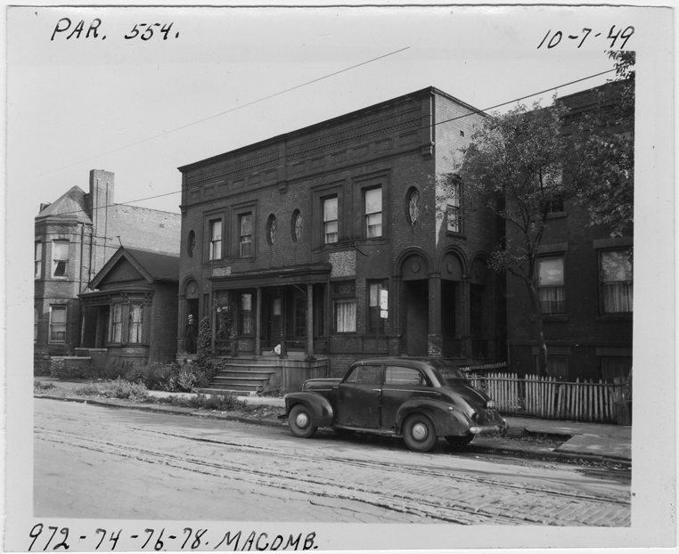 Residential building at 972-974-976-978 Macomb