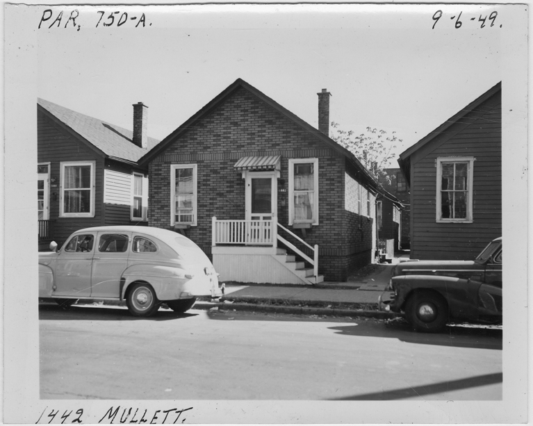 House at 1442 Mullett