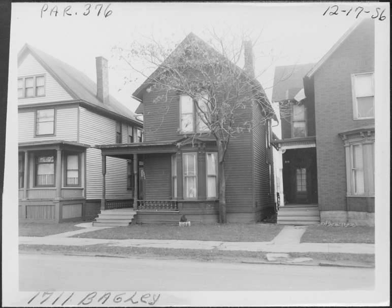 House at 1711 Bagley