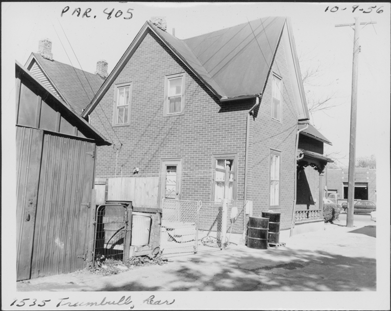 House at 1535 Trumbull