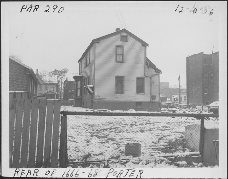 House at 1666-1668 Porter