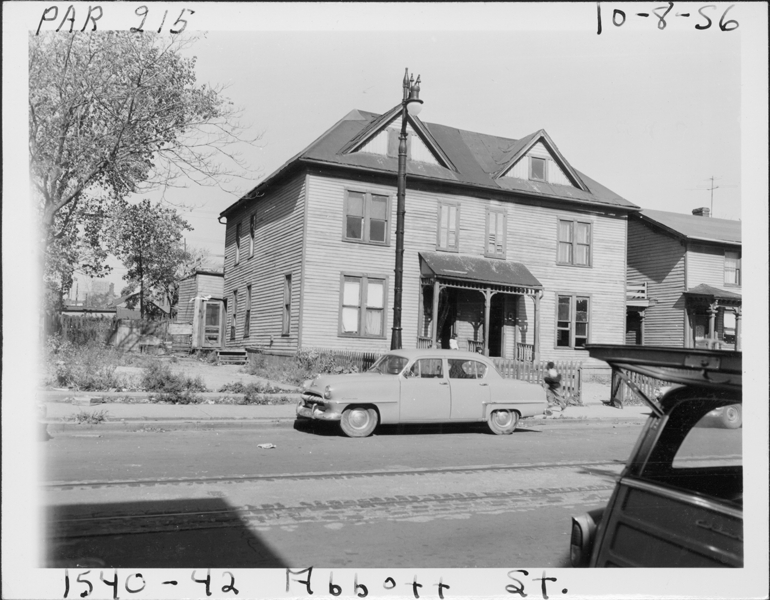House at 1540-1542 Abbott