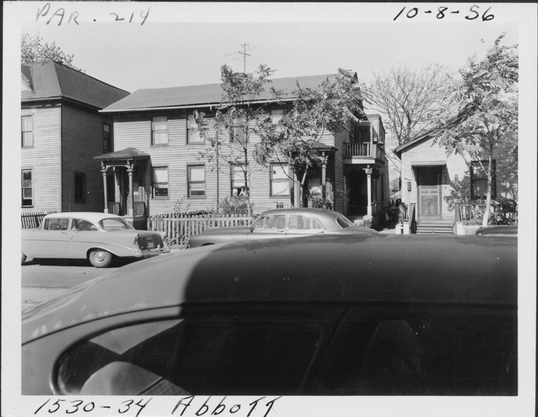 House at 1530-1534 Abbott