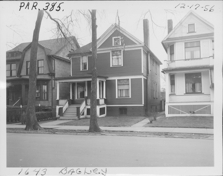 House at 1643 Bagley