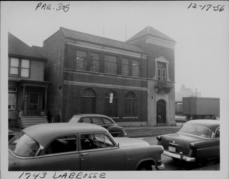 Building at 1743 Labrosse