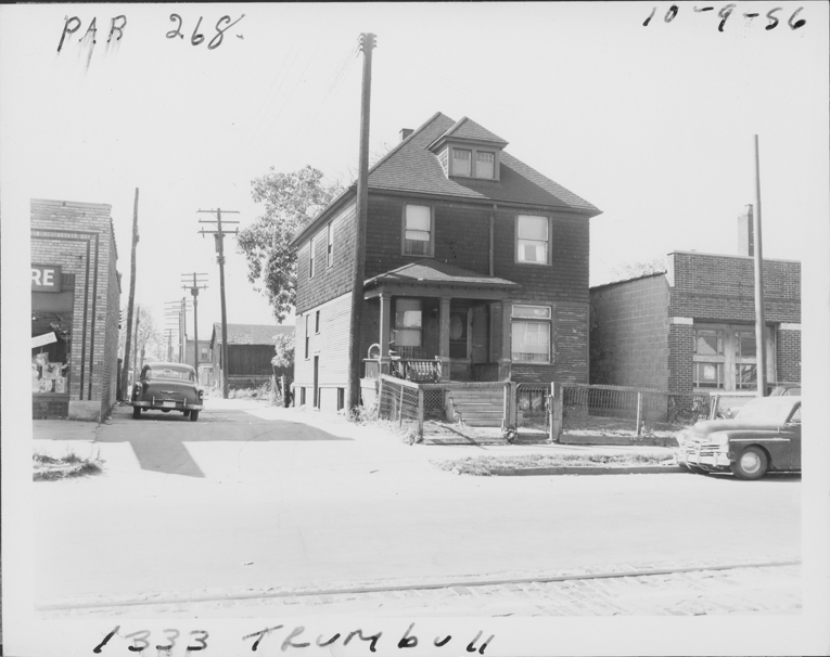 House at 1333 Trumbull