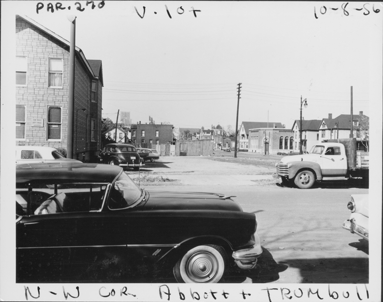 Vacant lot at northwest corner of Abbott and Trumbull
