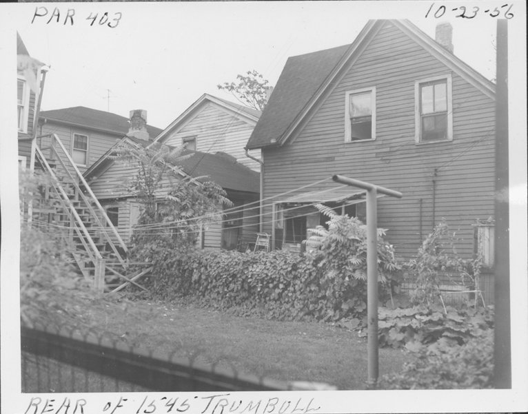 House at 1545 Trumbull