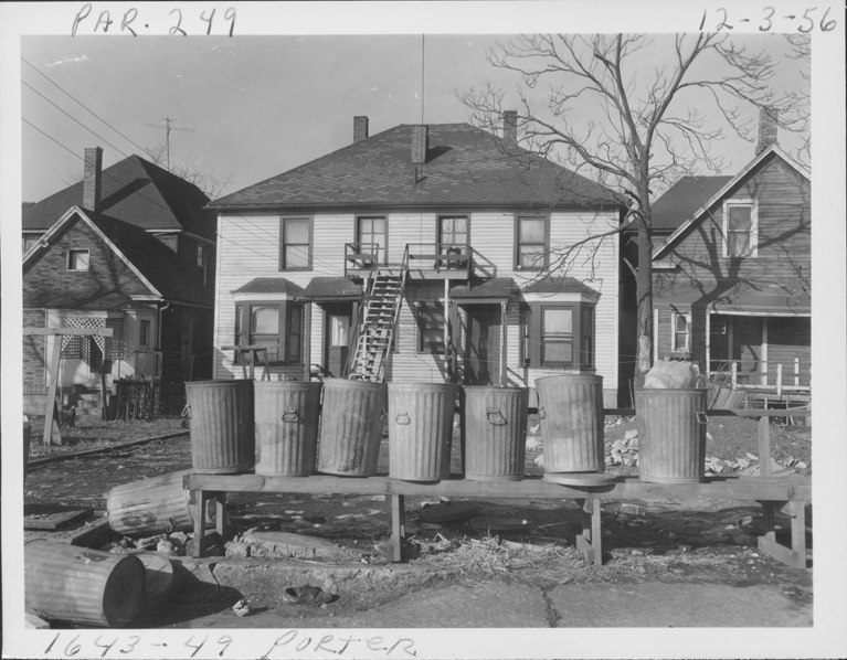 House at 1643 and 1649 Porter