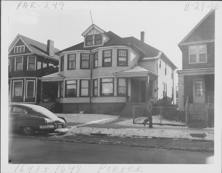 House at 1643 and 1649 Porter