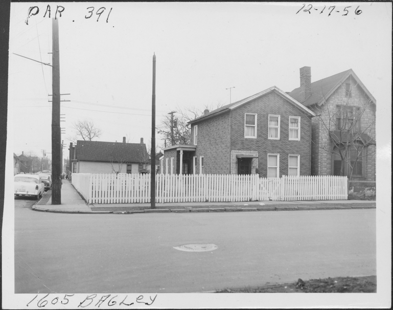 House at 1605 Bagley