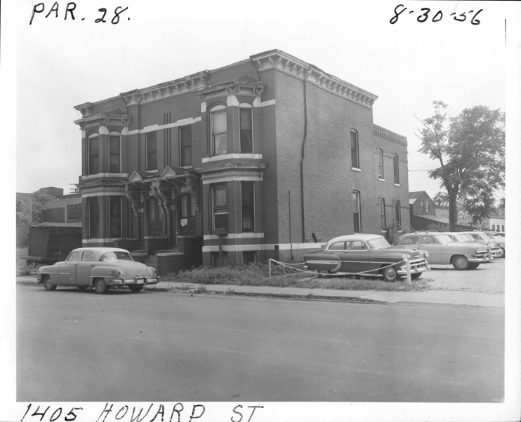 Row houses at 1405 Howard