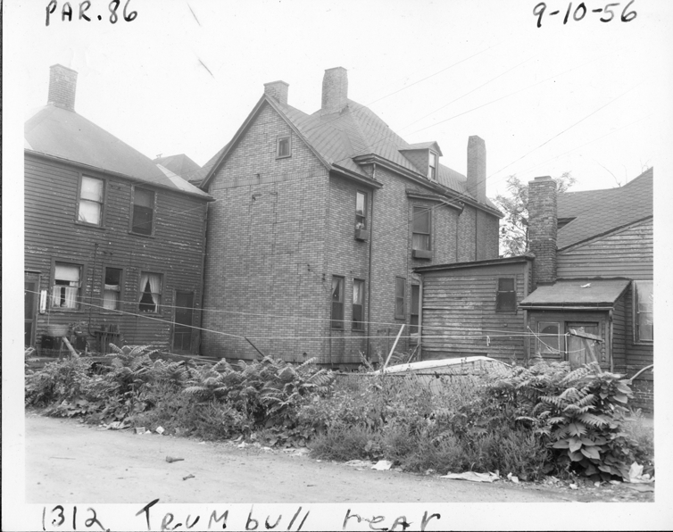 House at 1312 Trumbull