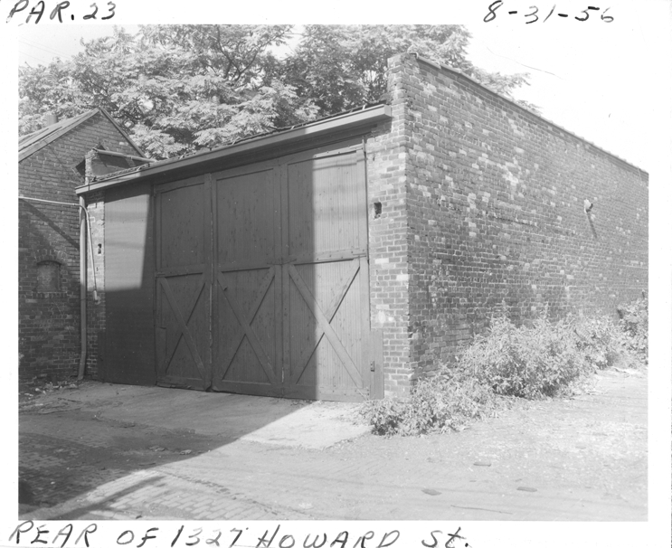 Rear of Sam's Market at 1327 Howard