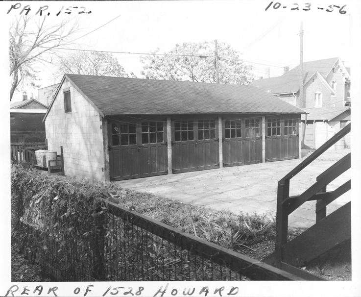 Garage at 1528 Howard