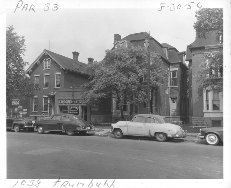 House at 1038 Trumbull