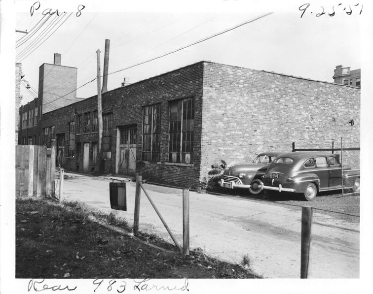 Commercial building at 983 E. Larned