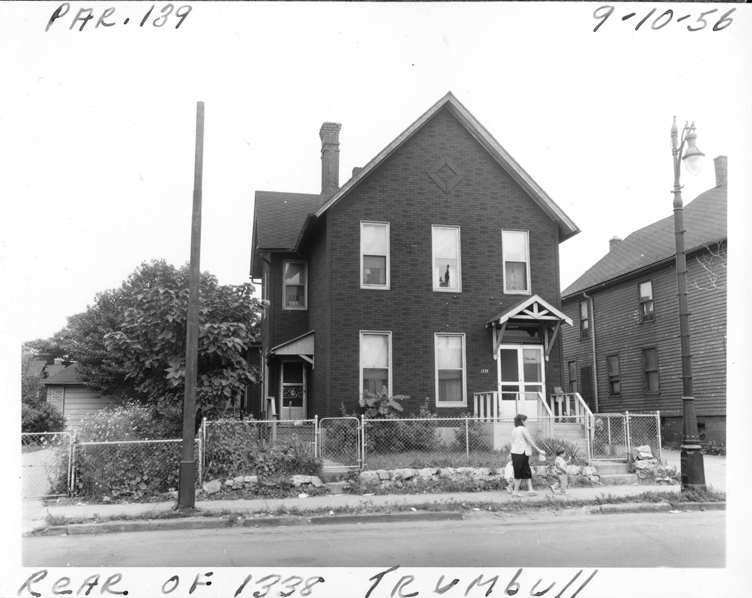 House at 1338 Trumbull