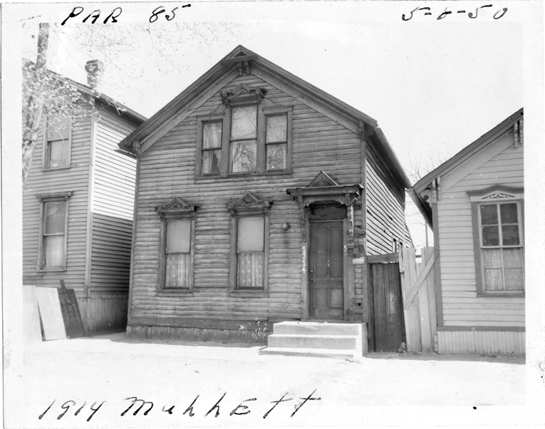 House at 1914 Mullett