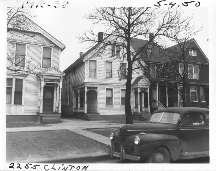 House at 2255 Clinton