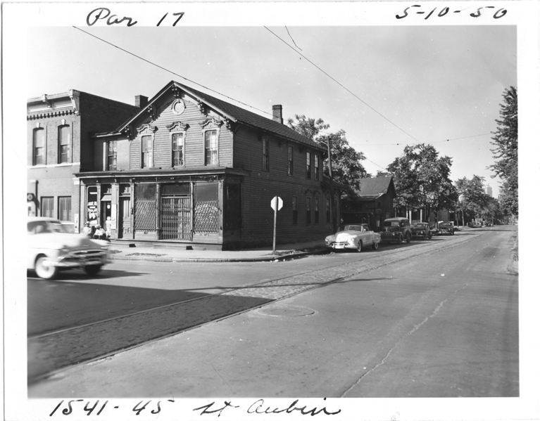Commercial building at 1541-1545 St. Aubin