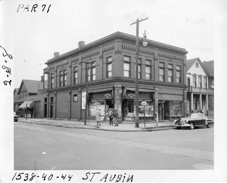 Commercial building at 1538-1540-1544 St. Aubin