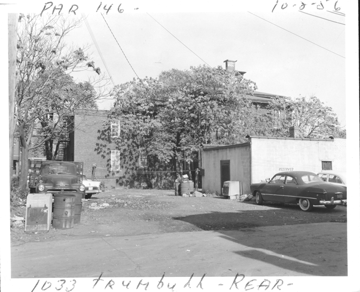 Star Market at 1033 Trumbull