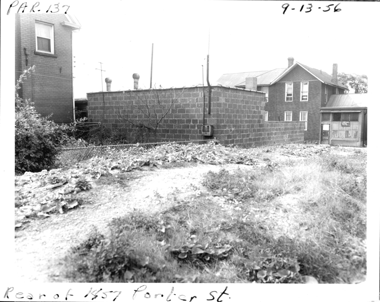 Building addition at rear of 1457 Porter