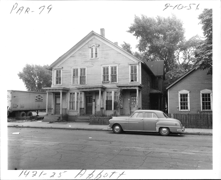 House at 1421-1425 Abbott