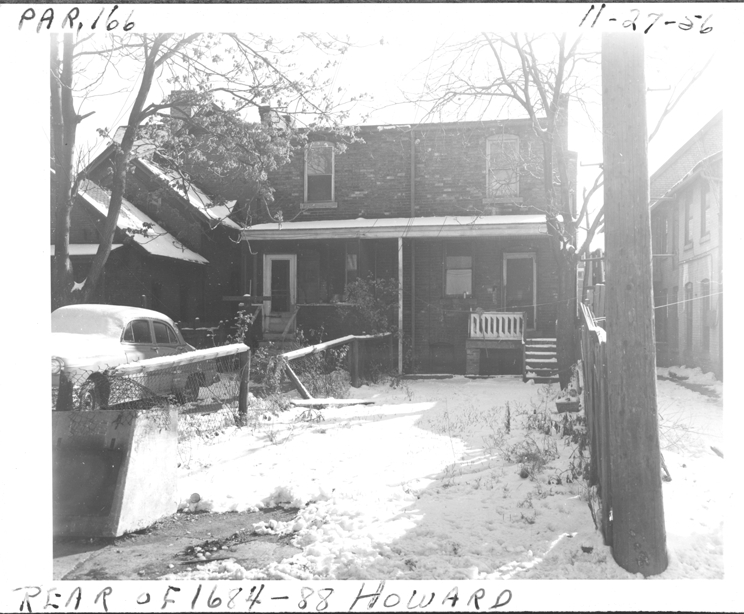 House at 1684-1688 Howard