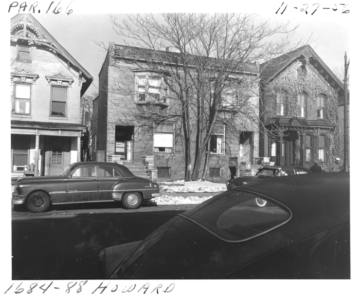 House at 1684-1688 Howard
