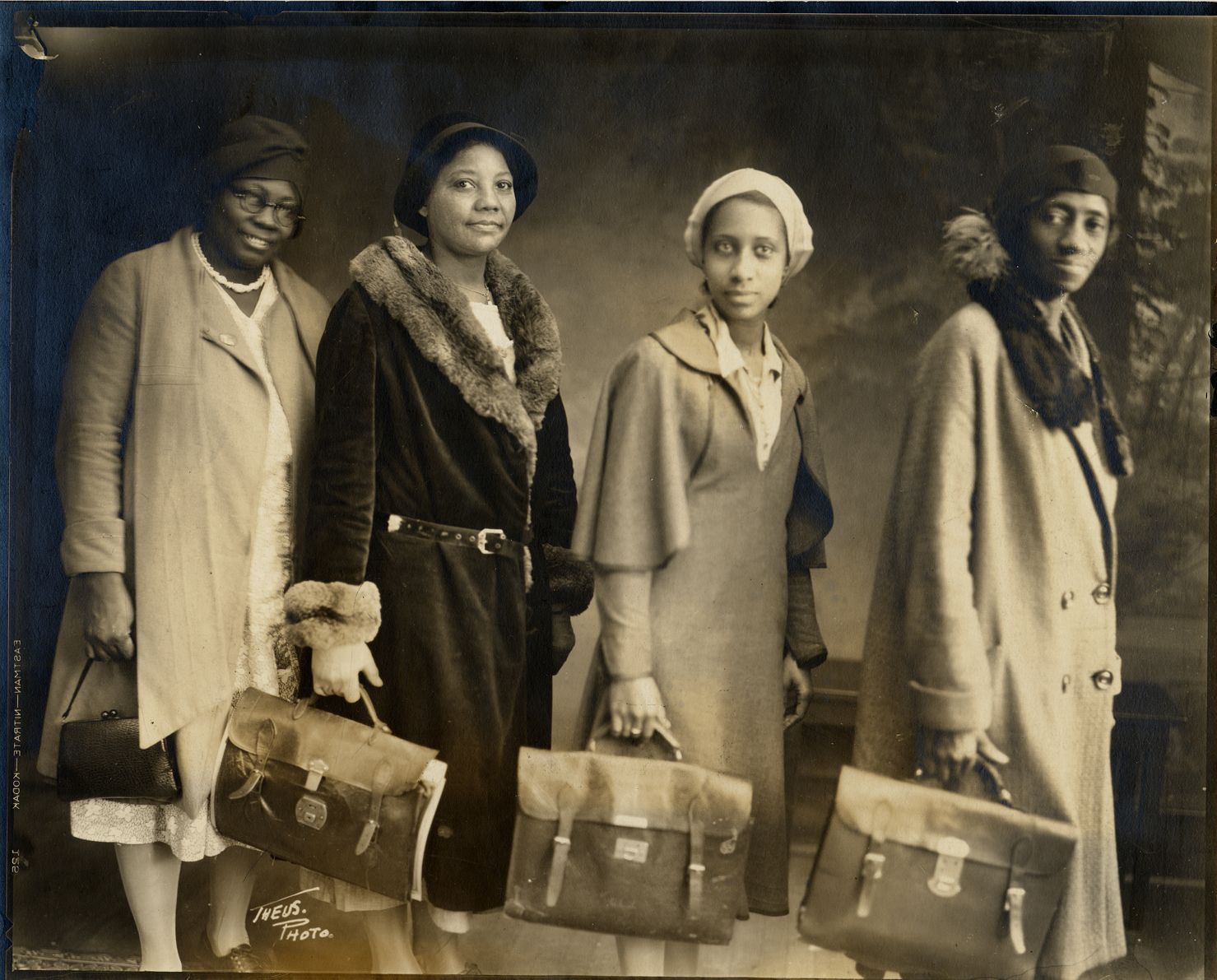 Housewives League of Detroit boosters