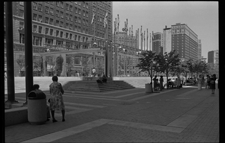 Washington Boulevard plaza