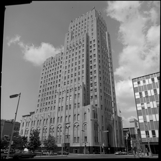 Owens-Illinois building