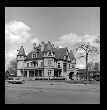 Frank J. Hecker house