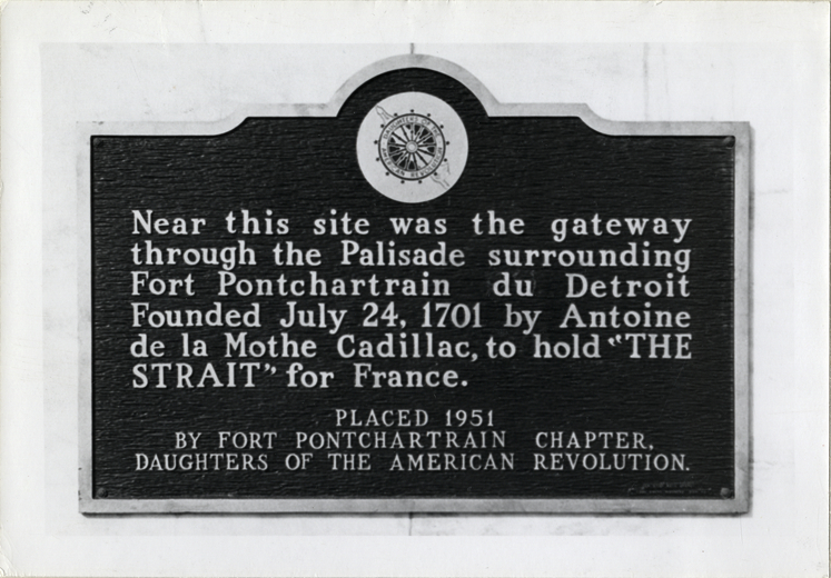 Plaque marking site of Fort Pontchartrain