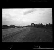 Uniroyal tires sign